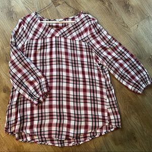 Est. 1946 pink and black plaid top with 3/4 sleeves size XL.